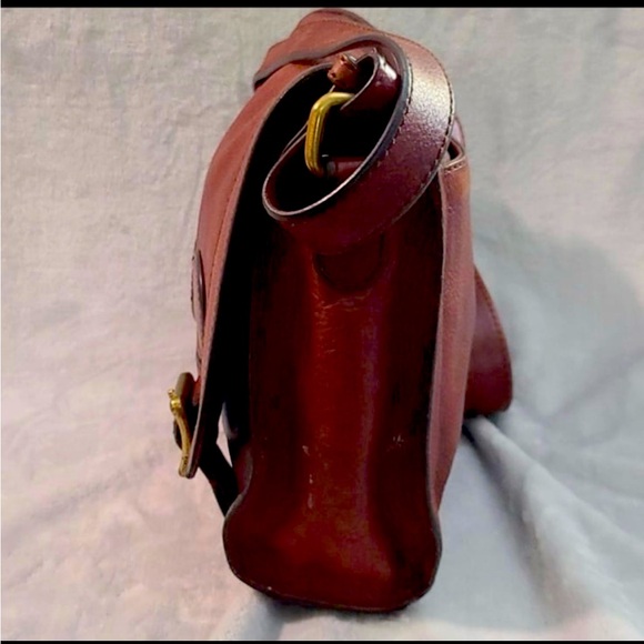 Fossil brand Messenger handbag in great condition - Picture 4 of 7